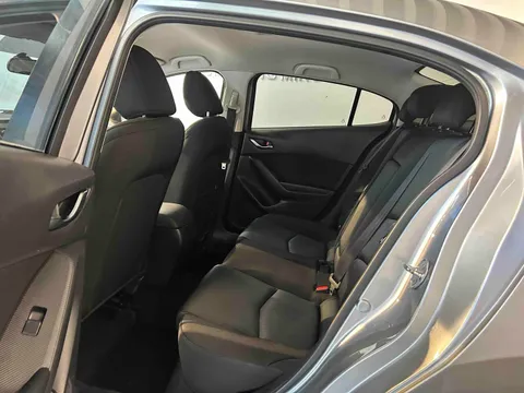 Mazda Mazda 3
