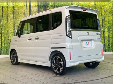 Suzuki Spacia Custom