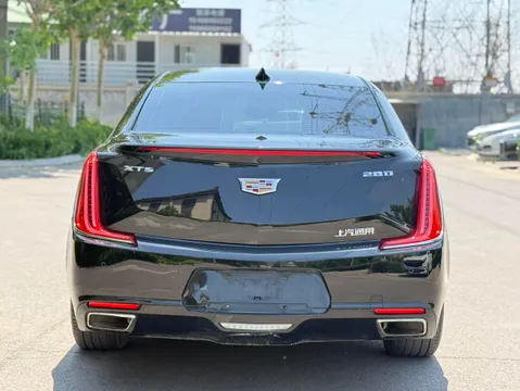 Cadillac XTS
