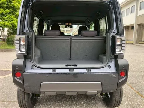 Daihatsu Taft