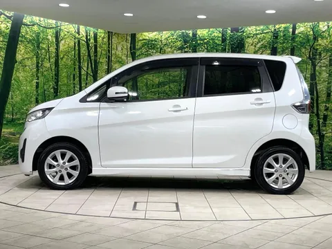 Mitsubishi eK Custom