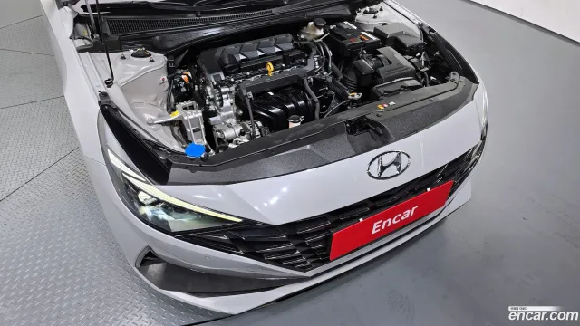 Hyundai Elantra (Avante)