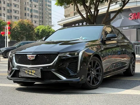 Cadillac CT4