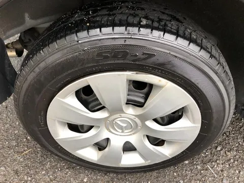 Mazda Verisa