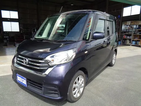 Nissan Dayz Roox