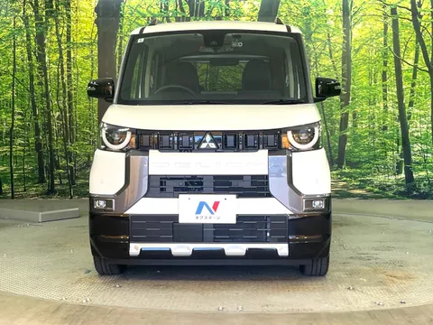 Mitsubishi Delica Mini