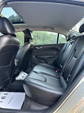 Chery Arrizo 5