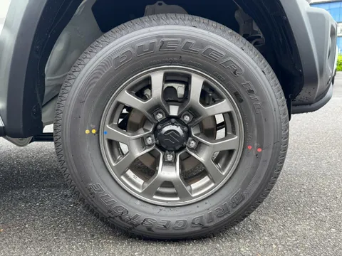Suzuki Jimny Nomade