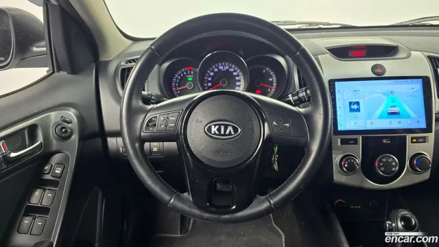 Kia Cerato (Forte)