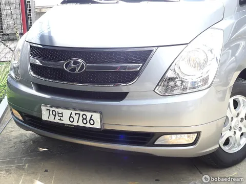Hyundai Grand Starex