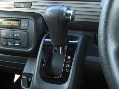 Honda N-VAN Plus Style