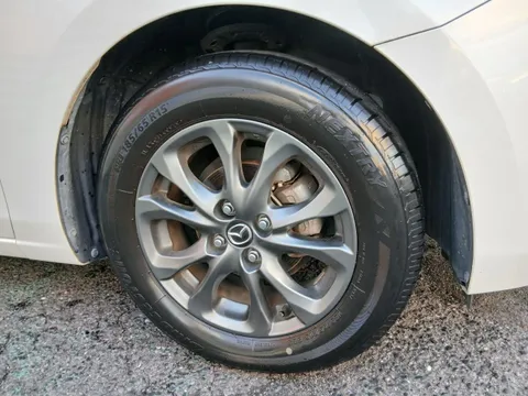 Mazda Mazda2 (Demio)
