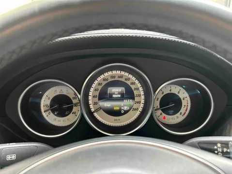 Mercedes-Benz Mercedes-Benz CLS