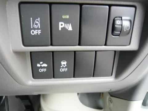 Mitsubishi Minicab Van