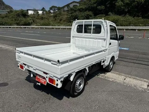 Nissan Clipper Truck