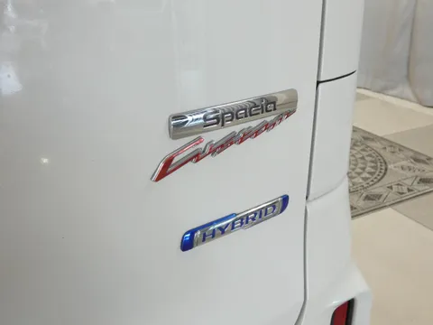 Suzuki Spacia Custom