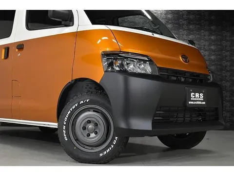 Toyota TownAce Van