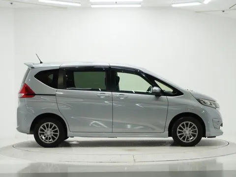 Honda Freed Plus