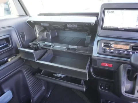 Suzuki Spacia Base