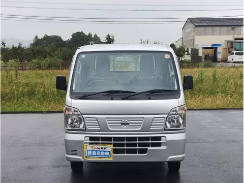 Nissan Clipper Truck