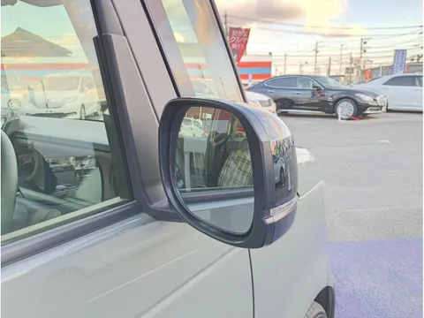Honda N-BOX Joy