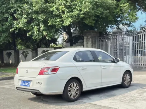 Peugeot 301