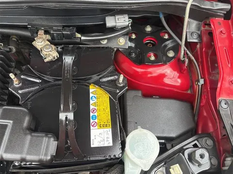 Mazda Verisa