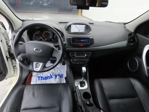 Renault SM3