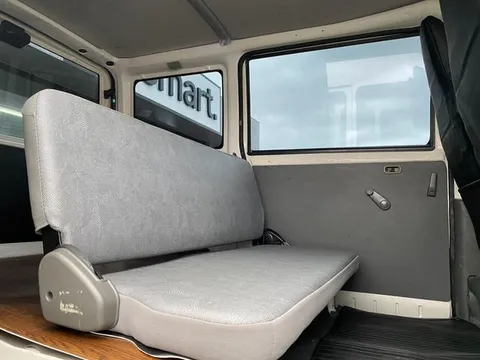 Mitsubishi Minicab Van