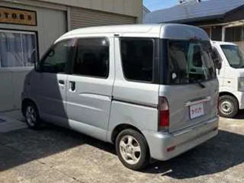 Daihatsu Atrai Wagon