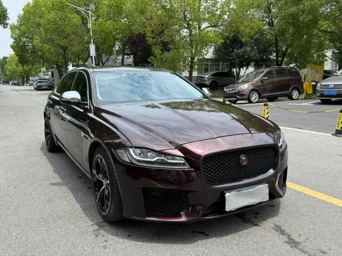 Jaguar XFL