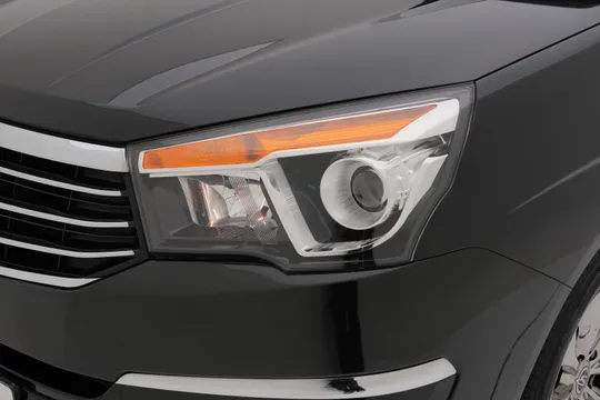 SsangYong Stavic (Korando Turismo)