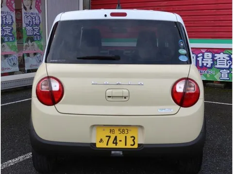 Suzuki Alto Lapin