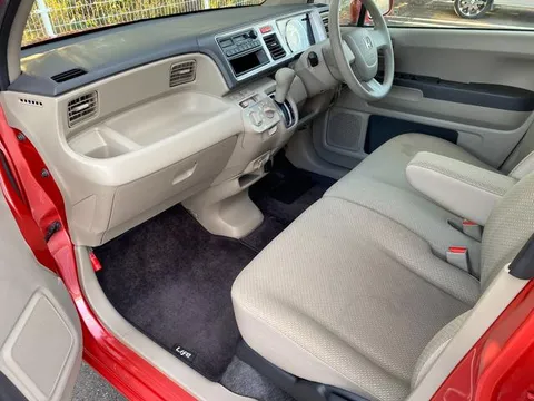 Honda Life