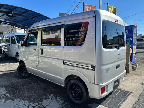 Nissan Clipper