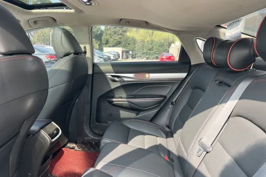 Geely Binray