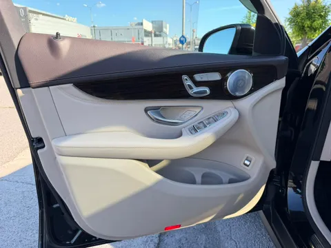 Mercedes-Benz Mercedes-Benz GLC