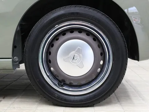 Honda N-BOX Slash