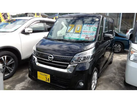 Nissan Dayz Roox