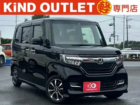 Honda N-BOX Custom