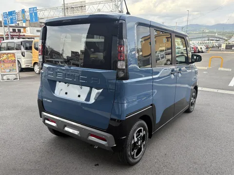Mitsubishi Delica Mini