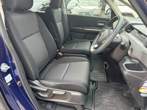 Honda Freed Plus
