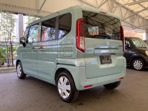 Suzuki Spacia