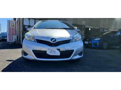 Toyota Yaris (Vitz)