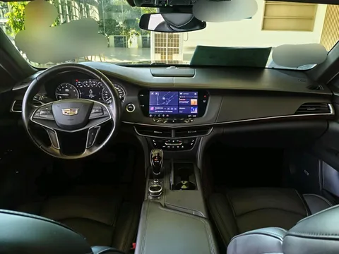 Cadillac CT6