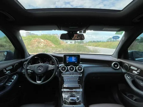 Mercedes-Benz Mercedes-Benz GLC