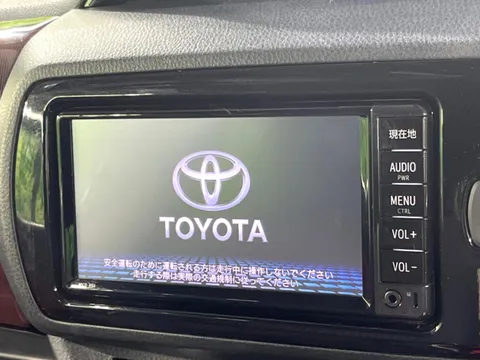 Toyota Yaris (Vitz)