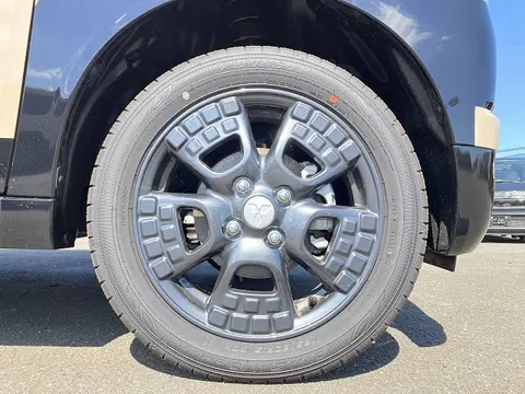 Mitsubishi Delica Mini