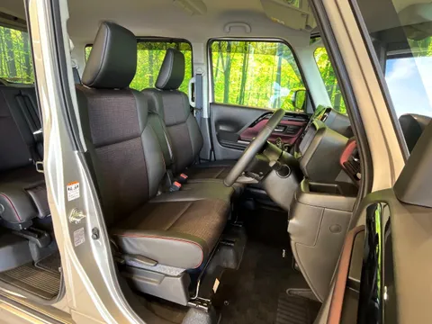Suzuki Spacia Custom