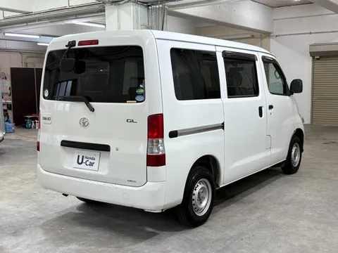 Toyota TownAce Van